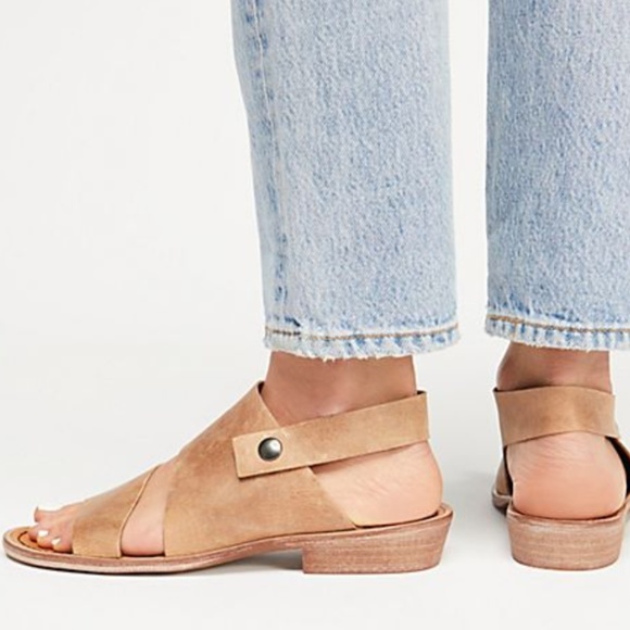 NEW! Free People Port Strand Boot Sandal - Sz 38 - Picture 1 of 4